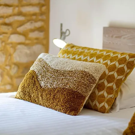 לינה וארוחת בוקר Le Clos Vallis סרלה-לה קנדה