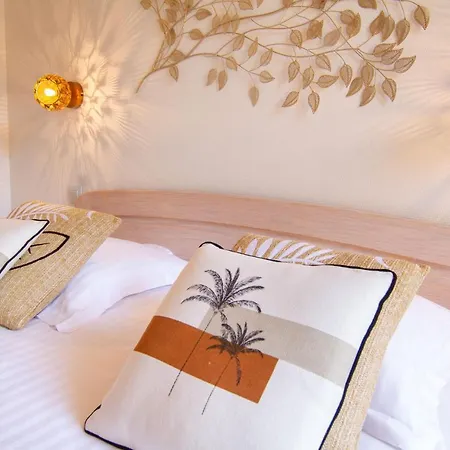 Le Clos Vallis 3*