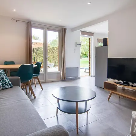 לינה וארוחת בוקר Le Clos Vallis