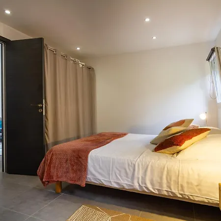 Oda ve Kahvaltı Le Clos Vallis Sarlat-la-Canéda