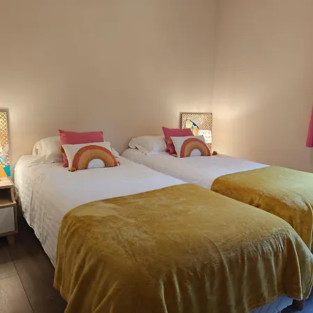 Le Clos Vallis 3* サルラ・ラ・カネダ