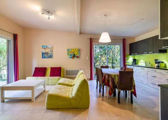 Le Clos Vallis Couette-café Sarlat