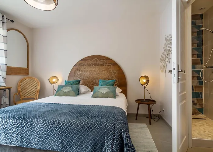 Le Clos Vallis Bed & Breakfast